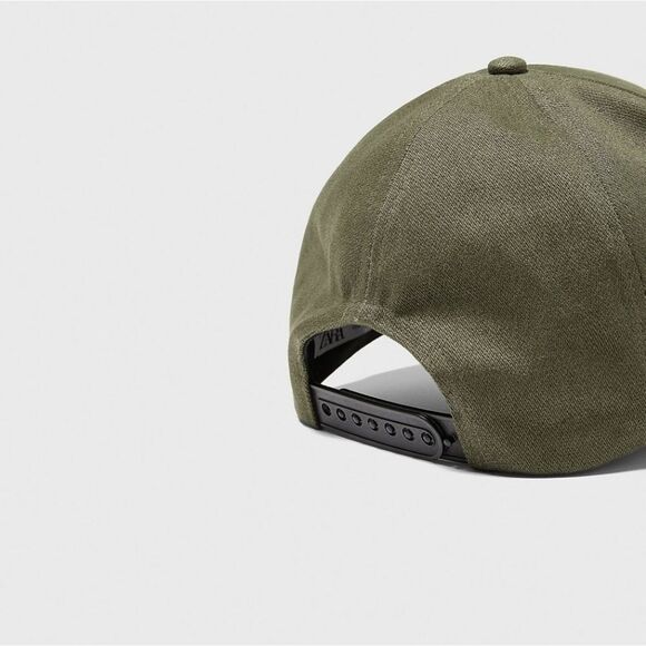 Zara NWT Contrasting Patch Cap - Picture 2 of 3